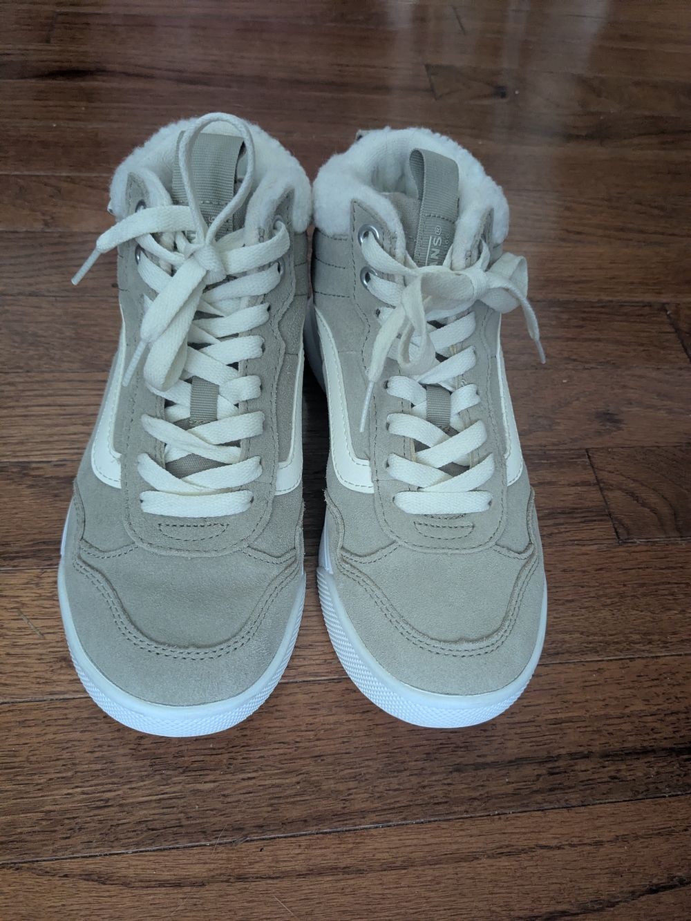Vans size US women's 6.5 sneakers like new